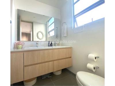 Apartamento de 4 alcobas en venta en Loma Del Esmeraldal, Envigado, 184 m² · foto 10 de 10