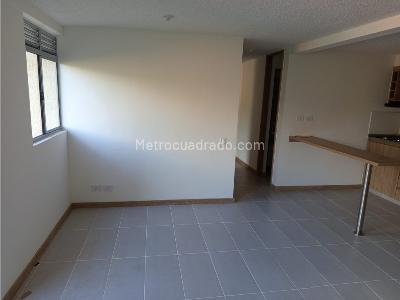 Apartamento de 3 alcobas en venta en Amazonia, Bello, 69 m² · foto 4 de 14