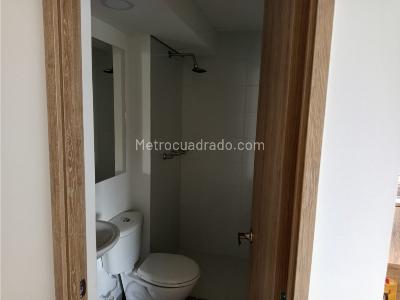 Apartamento de 3 alcobas en venta en Amazonia, Bello, 69 m² · foto 11 de 14