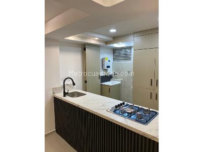 Apartamento de 2 alcobas en venta en Niquia, Bello, 55 m² · foto 2 de 18
