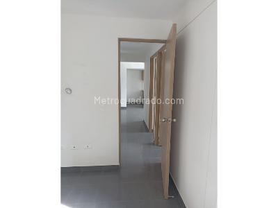 Apartamento de 3 alcobas en venta en Santa Ana, Bello, 54 m² · foto 5 de 13