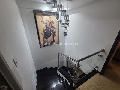 Casa de 3 alcobas en venta en Bosques El Chuscal, Envigado, 270 m² · foto 8 de 20