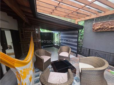 Casa de 3 alcobas en venta en Bosques El Chuscal, Envigado, 270 m² · foto 14 de 20