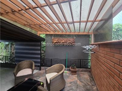 Casa de 3 alcobas en venta en Bosques El Chuscal, Envigado, 270 m² · foto 15 de 20