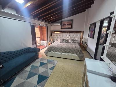 Casa de 3 alcobas en venta en Bosques El Chuscal, Envigado, 270 m² · foto 16 de 20