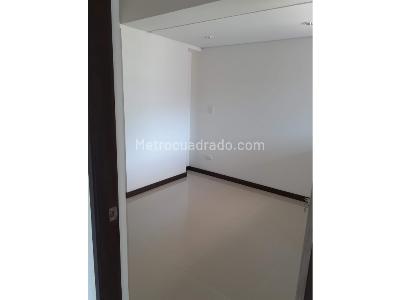 Apartamento de 3 alcobas en venta en Niquia, Bello, 72 m² · foto 6 de 12