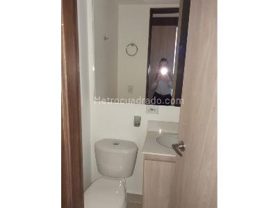 Apartamento de 3 alcobas en venta en Niquia, Bello, 72 m² · foto 7 de 12