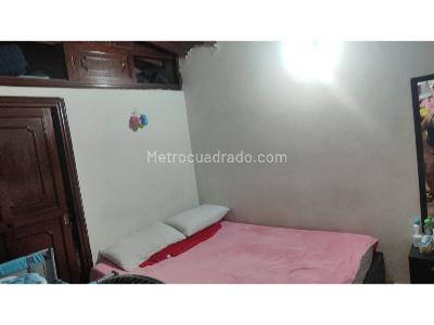 Apartamento de 2 alcobas en venta en Obrero, Bello, 60 m² · foto 5 de 8