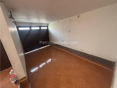 Casa de 4 alcobas en venta en Cabañas, Bello, 285 m² · foto 15 de 15