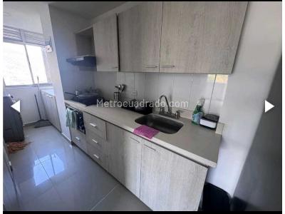 Apartamento de 3 alcobas en venta en Ciudad De Los Puerto Bello, Bello, 92 m² · foto 4 de 13