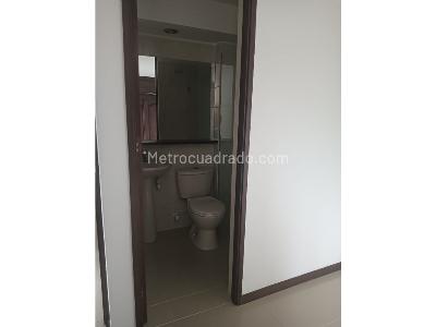 Apartamento de 3 alcobas en venta en Madera, Bello, 71 m² · foto 12 de 12