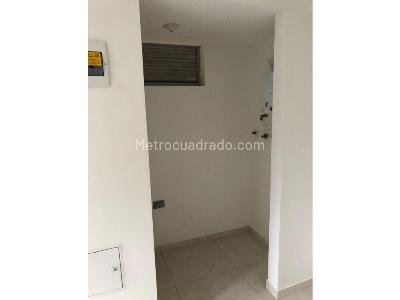 Apartamento de 3 alcobas en venta en Amazonia, Bello, 61 m² · foto 5 de 15