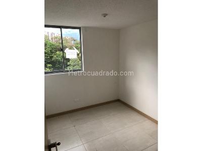 Apartamento de 3 alcobas en venta en Amazonia, Bello, 61 m² · foto 8 de 15