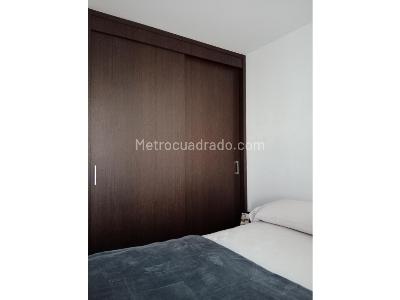 Apartamento de 3 alcobas en arriendo en Lalinde, Medellín, 90 m² · foto 9 de 10