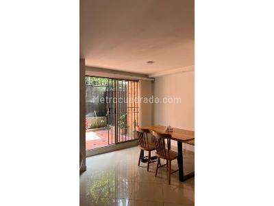Casa de 3 alcobas en venta en Camino Verde, Envigado, 151 m² · foto 2 de 10