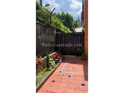 Casa de 3 alcobas en venta en Camino Verde, Envigado, 151 m² · foto 5 de 10