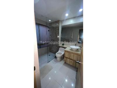 Casa de 3 alcobas en venta en Camino Verde, Envigado, 151 m² · foto 10 de 10