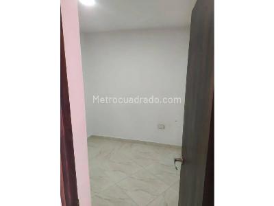 Casa de 4 alcobas en venta en Cabañas, Bello, 97 m² · foto 7 de 9
