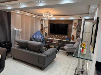 Apartamento de 4 alcobas en venta en Ciudad De Los Puerto Bello, Bello, 84 m² · foto 6 de 13
