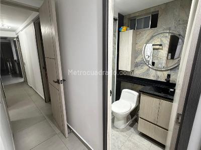 Apartamento de 4 alcobas en venta en Ciudad De Los Puerto Bello, Bello, 84 m² · foto 13 de 13