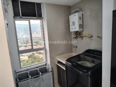 Apartamento de 3 alcobas en venta en Copacabana, Bello, 78 m² · foto 3 de 16