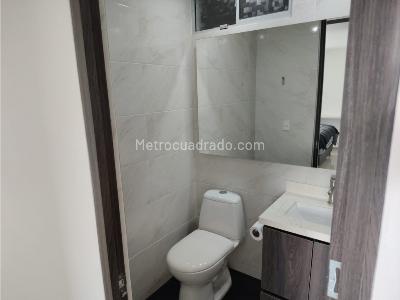 Apartamento de 3 alcobas en venta en Copacabana, Bello, 78 m² · foto 12 de 16