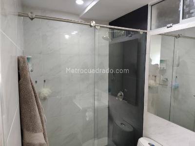 Apartamento de 3 alcobas en venta en Copacabana, Bello, 78 m² · foto 13 de 16