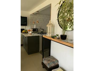 Casa de 4 alcobas en venta en Loma Del Esmeraldal, Envigado, 258 m² · foto 3 de 20