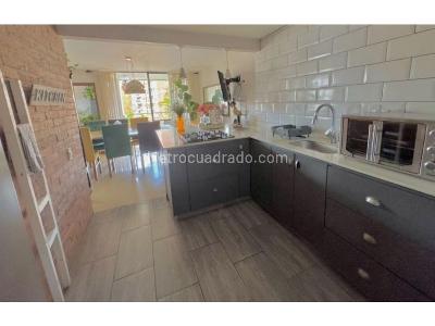 Casa de 4 alcobas en venta en Loma Del Esmeraldal, Envigado, 258 m² · foto 4 de 20
