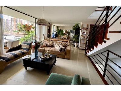 Casa de 4 alcobas en venta en Loma Del Esmeraldal, Envigado, 258 m² · foto 10 de 20