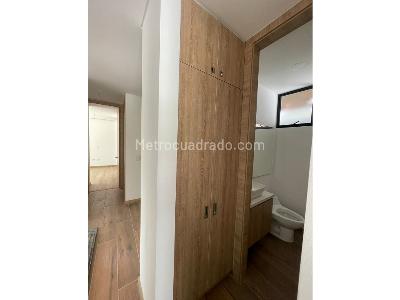 Apartamento de 3 alcobas en venta en Loma Del Escobero, Envigado, 110 m² · foto 6 de 8
