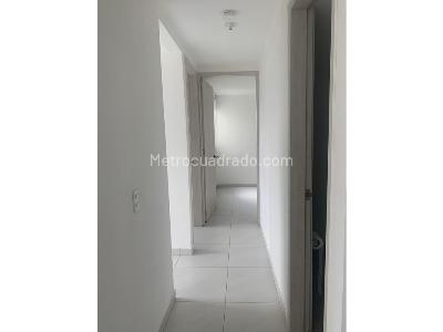 Apartamento de 2 alcobas en venta en San Jose, Sabaneta, 60 m² · foto 3 de 13