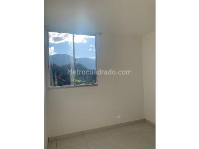 Apartamento de 2 alcobas en venta en San Jose, Sabaneta, 60 m² · foto 8 de 13