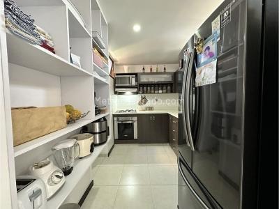 Apartamento de 3 alcobas en venta en La Doctora, Sabaneta, 103 m² · foto 3 de 20