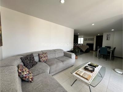 Apartamento de 3 alcobas en venta en La Doctora, Sabaneta, 103 m² · foto 5 de 20