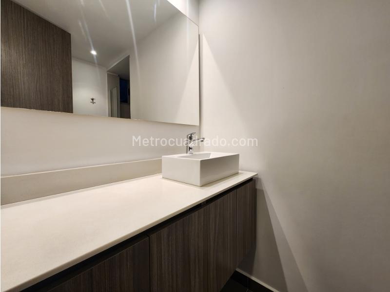 Modern 2BR Apartment in El Poblado - 6