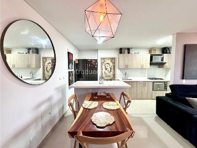 Apartamento en venta en Camino Verde, Envigado · foto 2 de 13