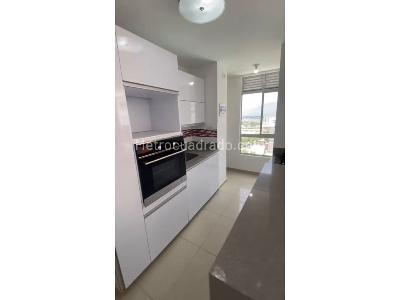 Apartamento de 2 alcobas en venta en Mayorca, Sabaneta, 76 m² · foto 2 de 10