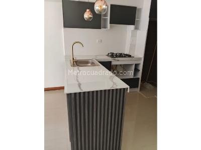 Apartamento de 3 alcobas en venta en Navarra Bello, Bello, 57 m² · foto 3 de 10