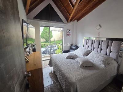 Casa de 5 alcobas en venta en Barrio La Florida, Sabaneta, 210 m² · foto 12 de 20