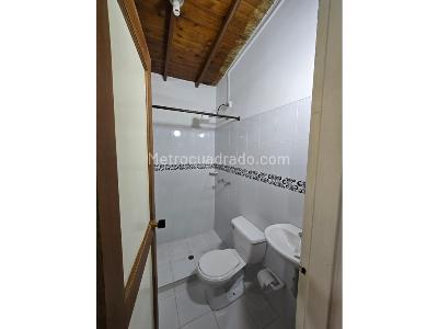 Casa de 4 alcobas en venta en Cabañas, Bello, 236 m² · foto 9 de 13