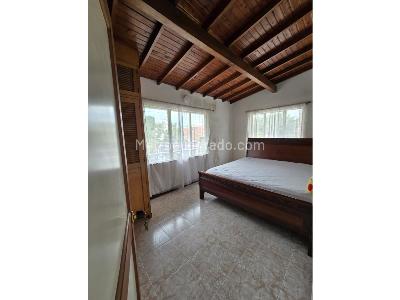 Casa de 4 alcobas en venta en Cabañas, Bello, 236 m² · foto 13 de 13