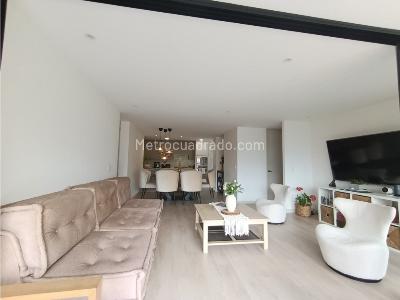 Apartamento en venta en Cumbres, Envigado · foto 3 de 20