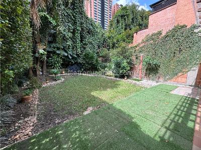 Casa de 4 alcobas en venta en Zona Brujas, Envigado, 236 m² · foto 10 de 20