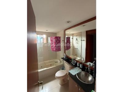 Apartamento en venta en Jardines, Envigado · foto 6 de 10