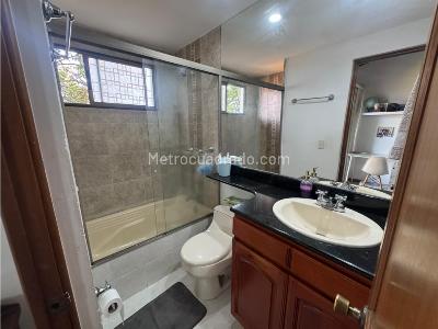 Casa de 3 alcobas en venta en Cumbres, Envigado, 250 m² · foto 15 de 18