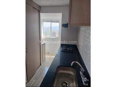 Apartamento de 3 alcobas en venta en Ciudad De Los Puerto Bello, Bello, 62 m² · foto 2 de 5