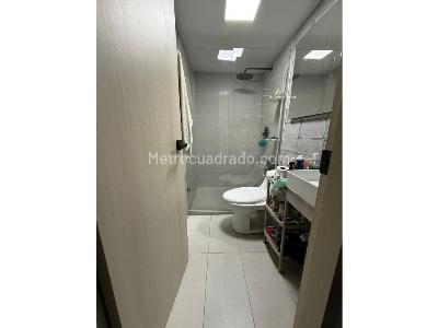 Apartamento de 3 alcobas en venta en Ciudad De Los Puerto Bello, Bello, 62 m² · foto 4 de 5