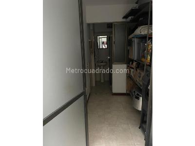 Casa de 5 alcobas en venta en San Jose, Sabaneta, 380 m² · foto 13 de 16