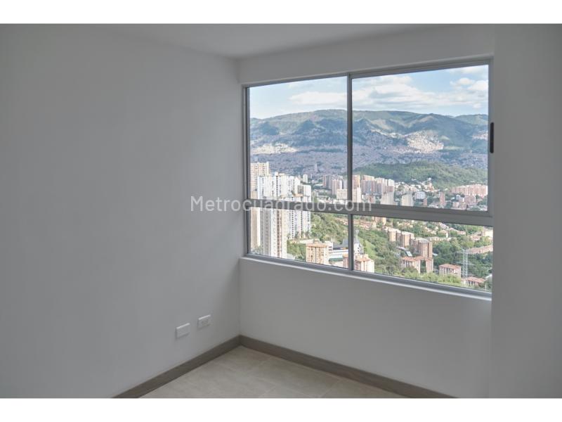 Piso – Medellín - Más